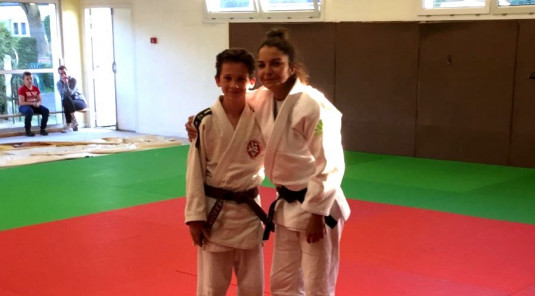 Remise de la ceinture marron